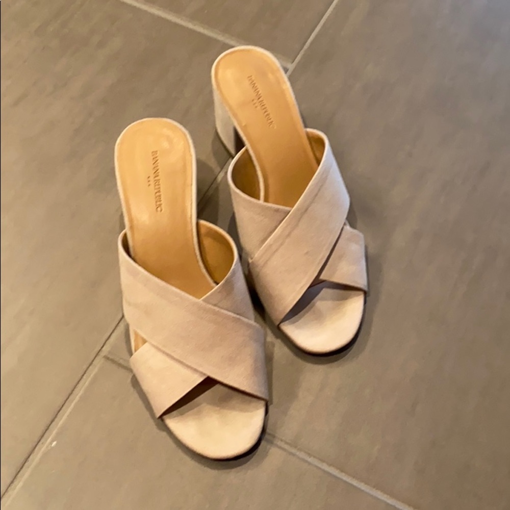 Slide sandals